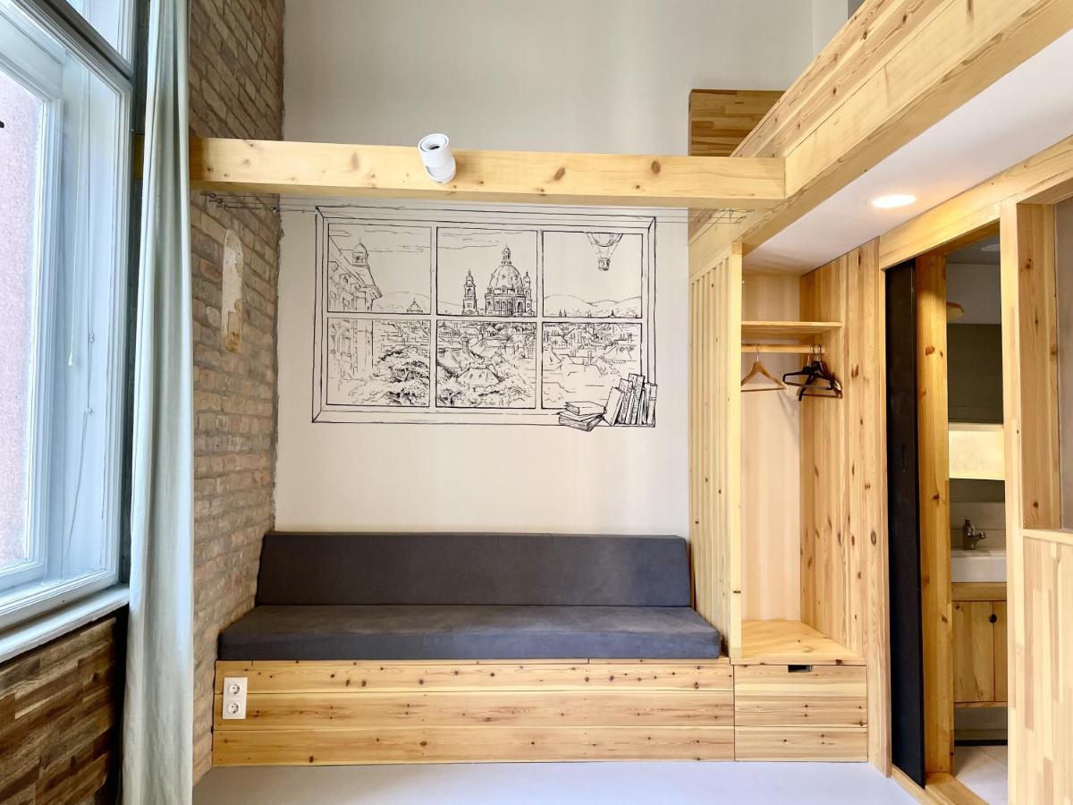 Lavender Circus Hand Drawn Apartments Budapest Exterior photo