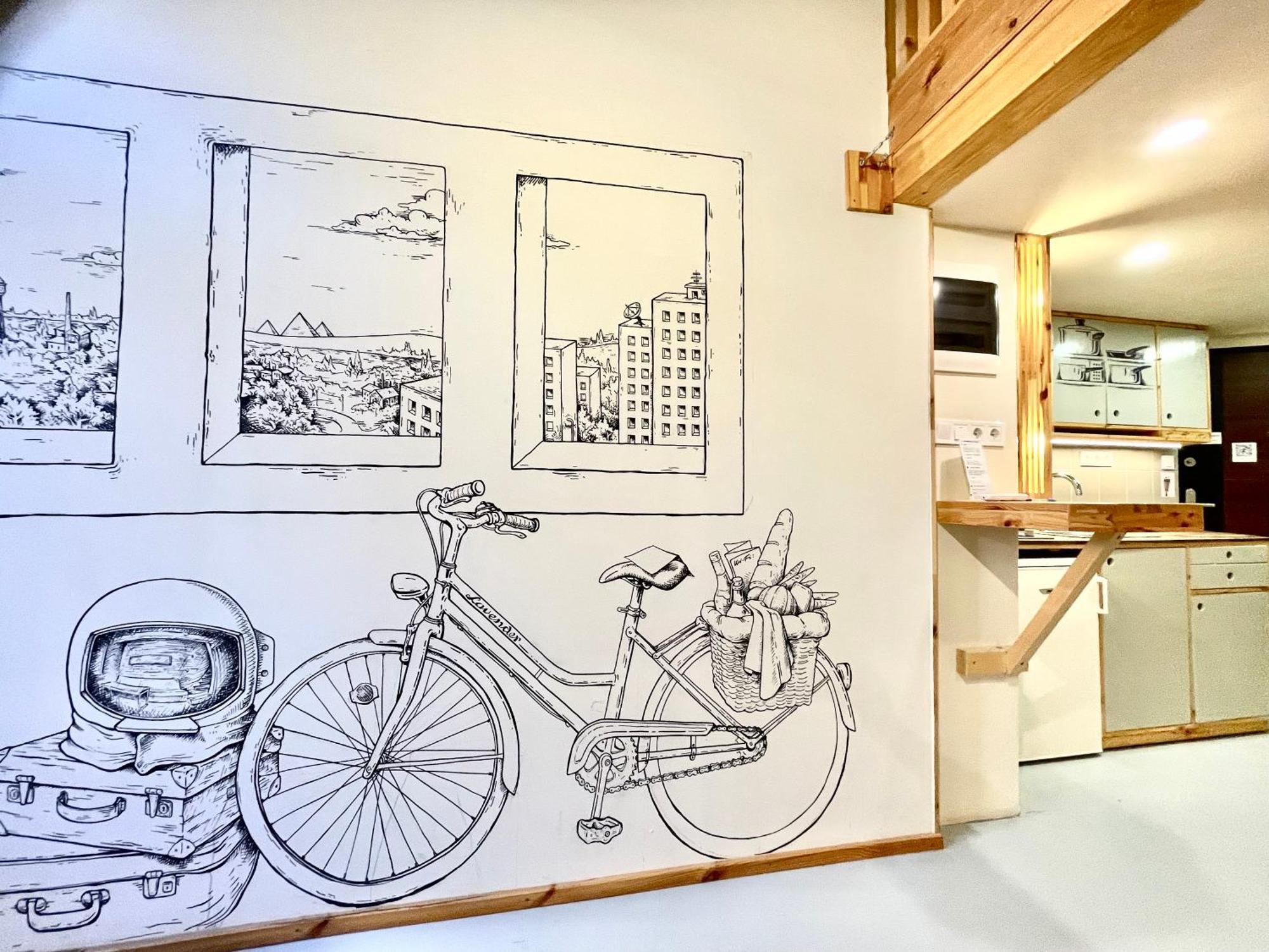 Lavender Circus Hand Drawn Apartments Budapest Exterior photo